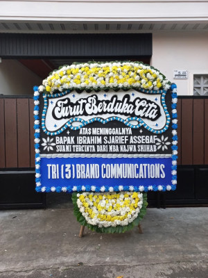 Papan Bunga Duka di Melagi